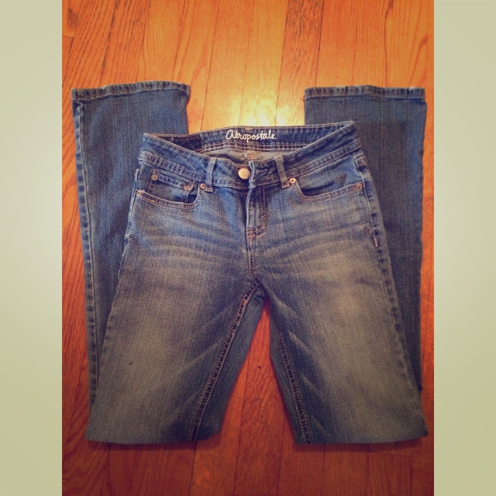 Aeropostale Jeans.